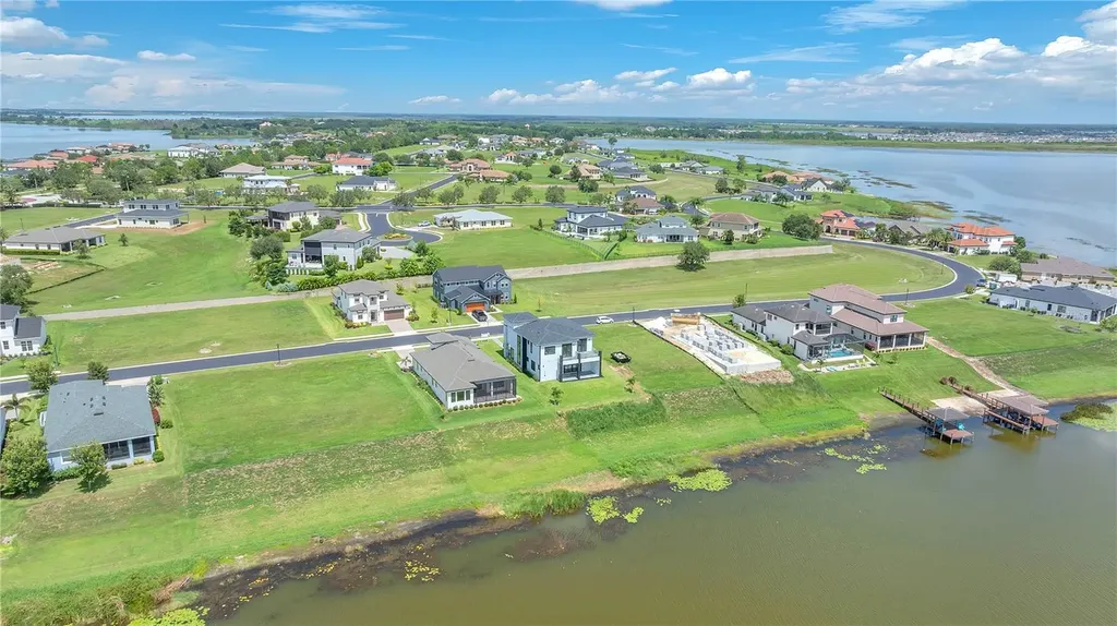 156 Caladium Avenue Lake Alfred FL 33850