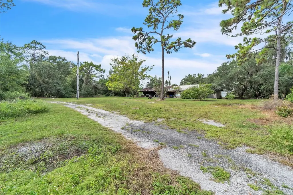 9124/9188 Valencia College Lane Orlando FL 32825