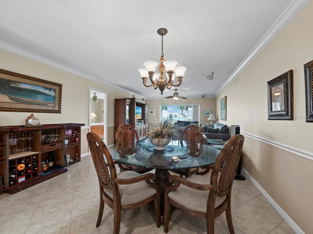 7105 Gulf Of Mexico Drive Longboat Key FL 34228