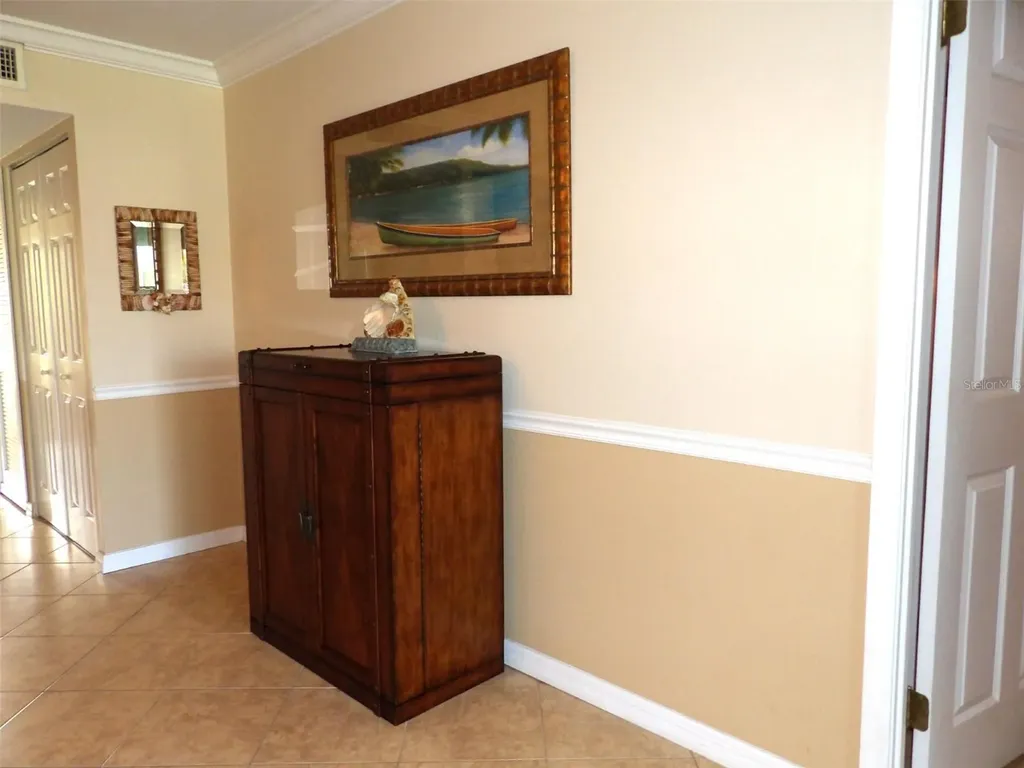 7105 Gulf Of Mexico Drive Longboat Key FL 34228