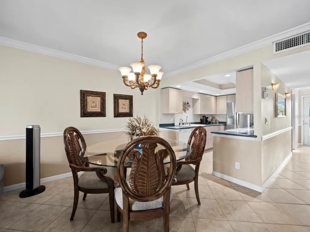 7105 Gulf Of Mexico Drive Longboat Key FL 34228