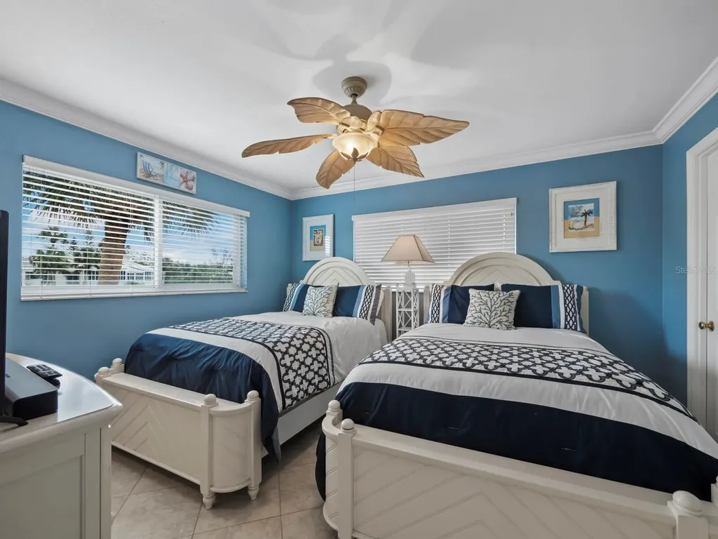 7105 Gulf Of Mexico Drive Longboat Key FL 34228