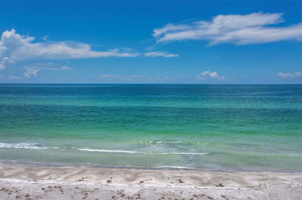 7105 Gulf Of Mexico Drive Longboat Key FL 34228
