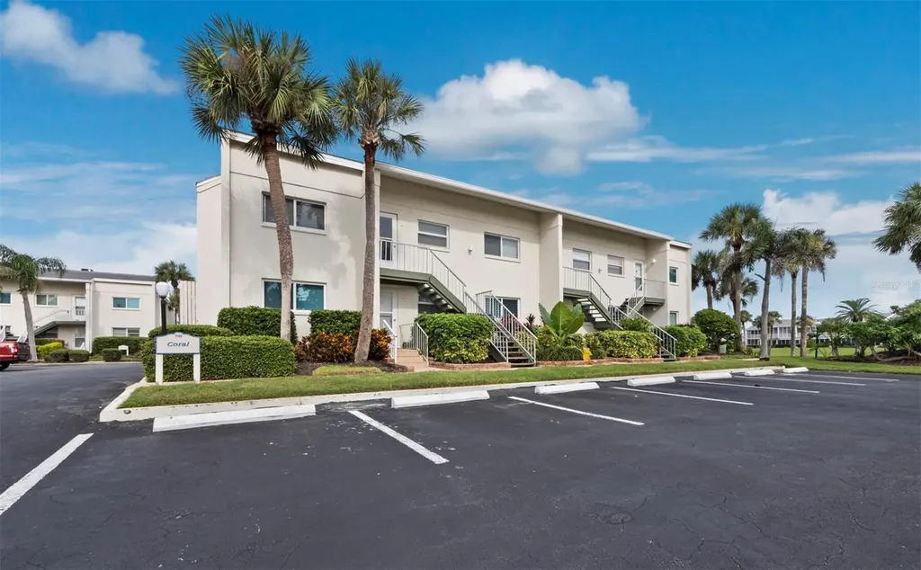 7105 Gulf Of Mexico Drive Longboat Key FL 34228