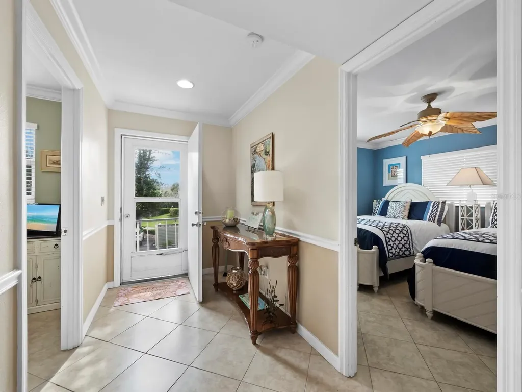 7105 Gulf Of Mexico Drive Longboat Key FL 34228