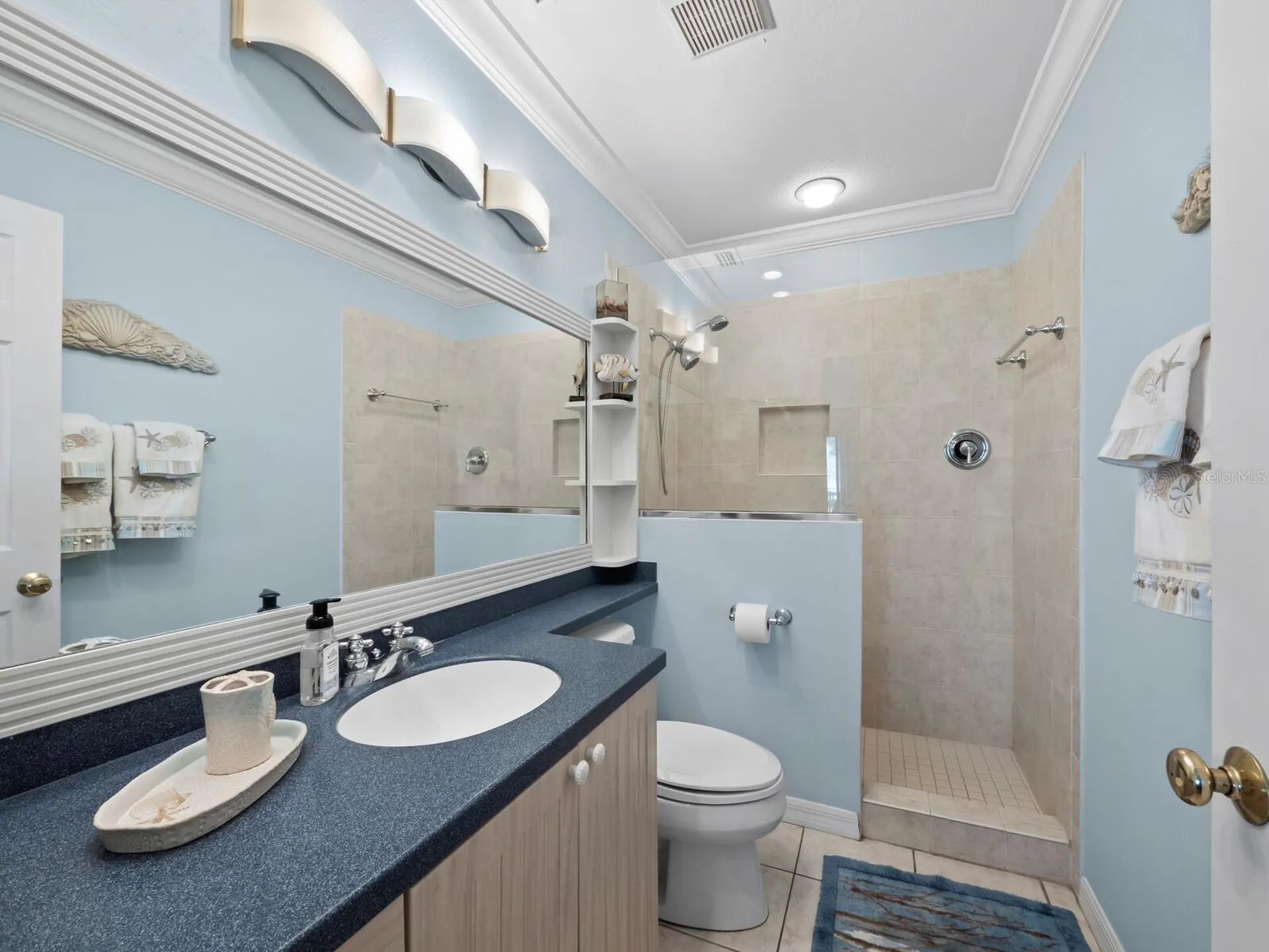 7105 Gulf Of Mexico Drive Longboat Key FL 34228