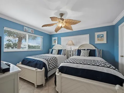 7105 Gulf Of Mexico Drive Longboat Key FL 34228