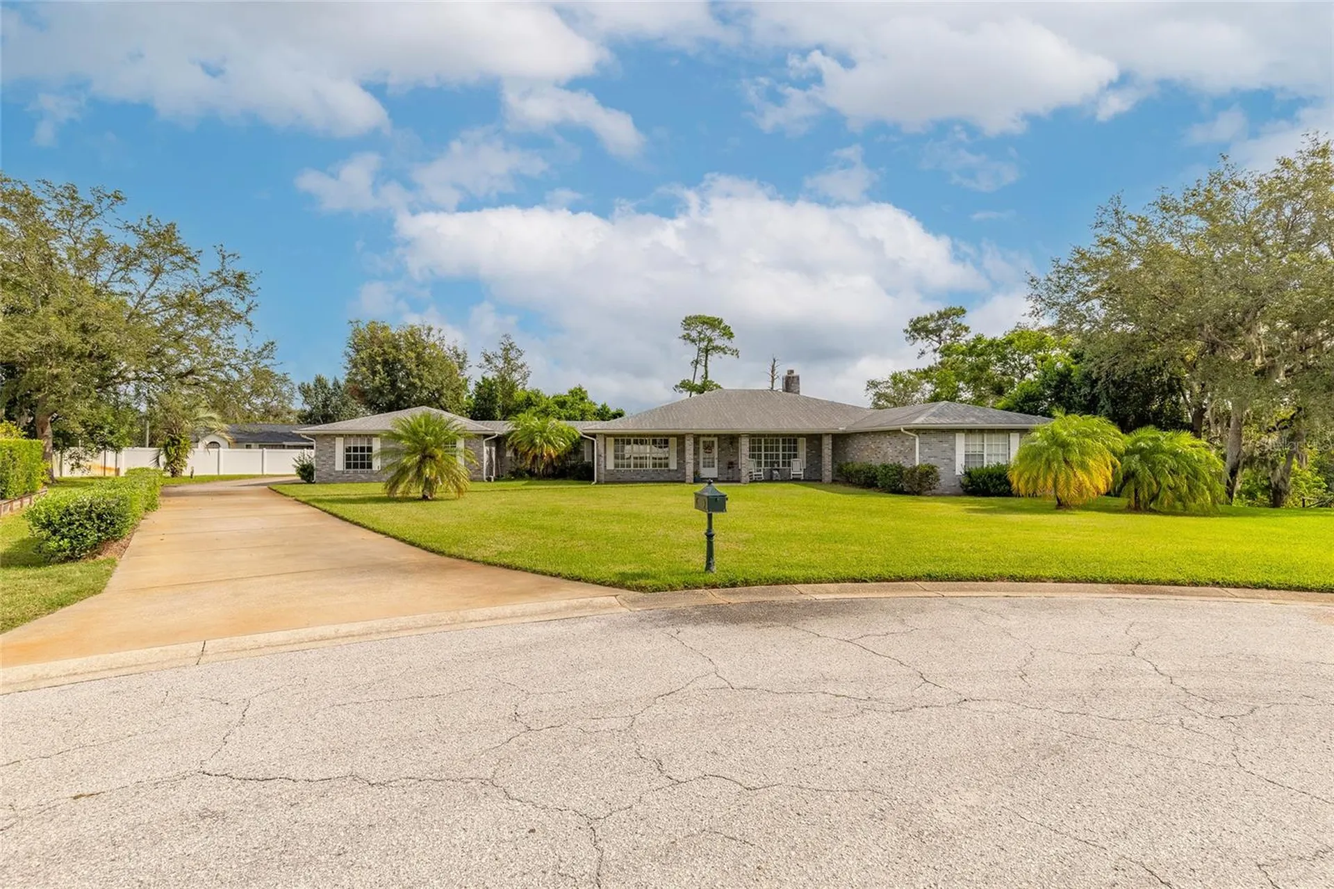 1086 Platinum Court Deltona FL 32725