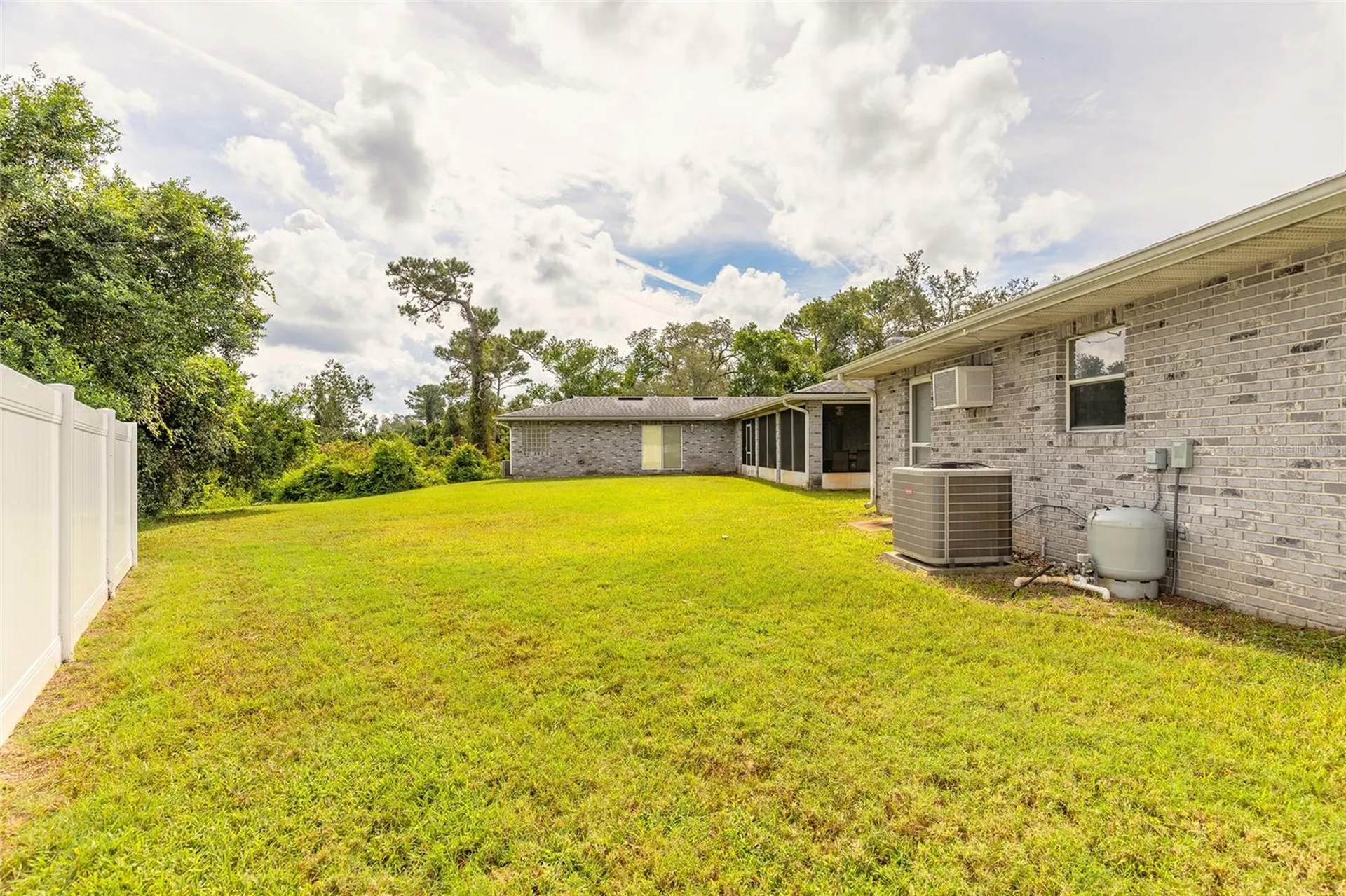 1086 Platinum Court Deltona FL 32725