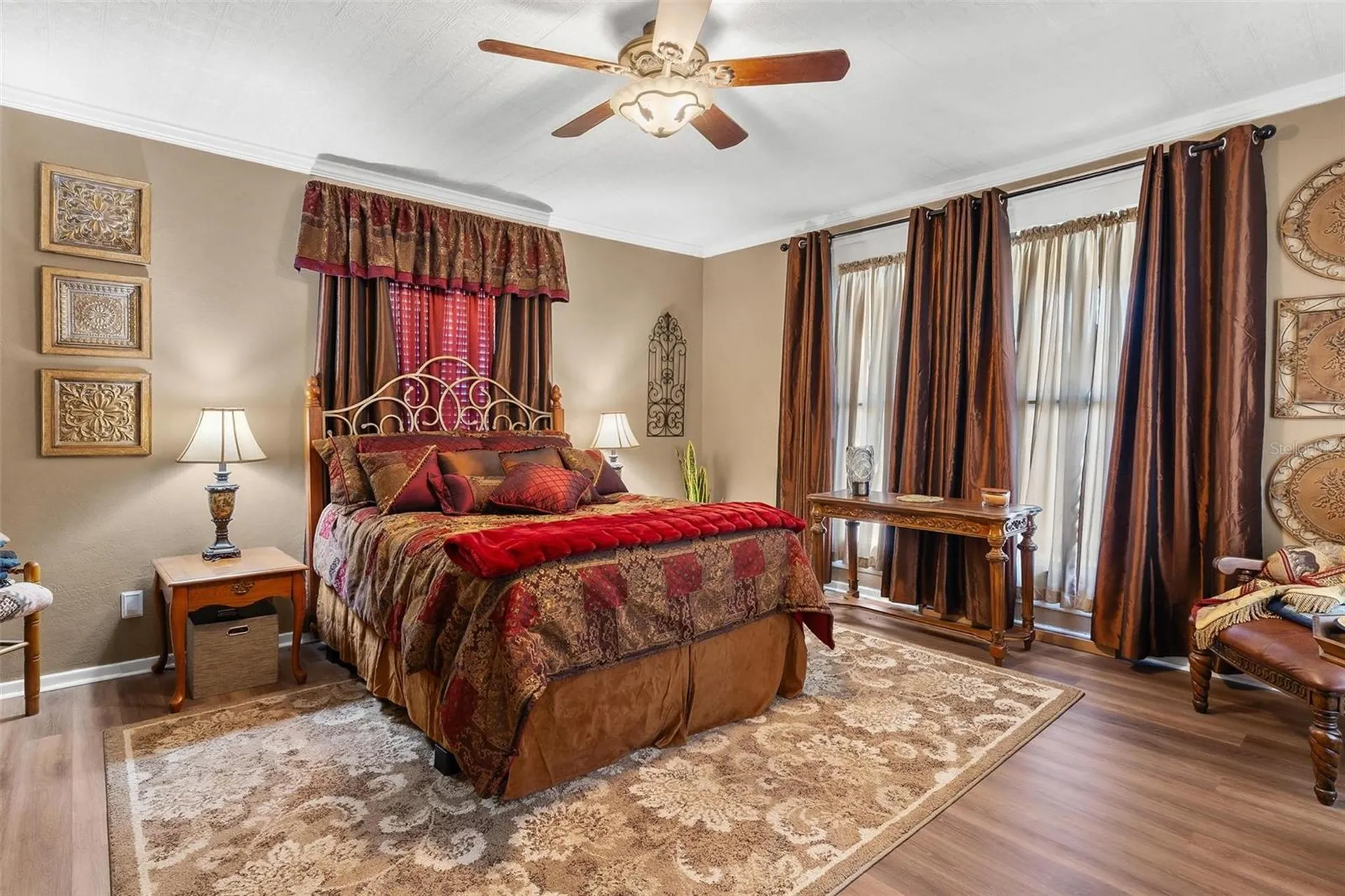 1024 W Main Street Leesburg FL 34748