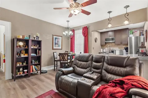 1024 W Main Street Leesburg FL 34748
