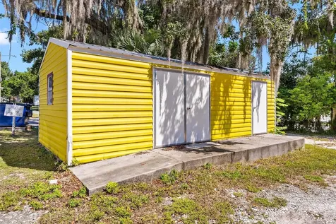1024 W Main Street Leesburg FL 34748