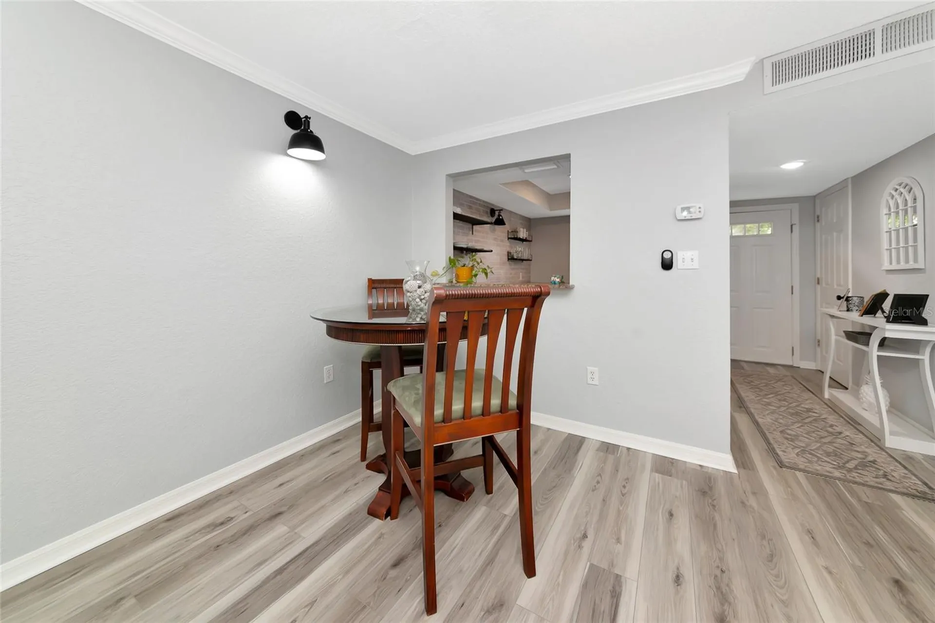 966 La Costa Circle Sarasota FL 34237