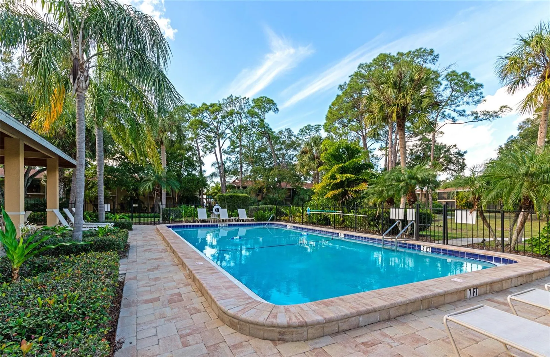 966 La Costa Circle Sarasota FL 34237