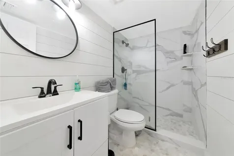 966 La Costa Circle Sarasota FL 34237