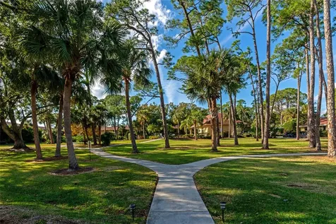 966 La Costa Circle Sarasota FL 34237