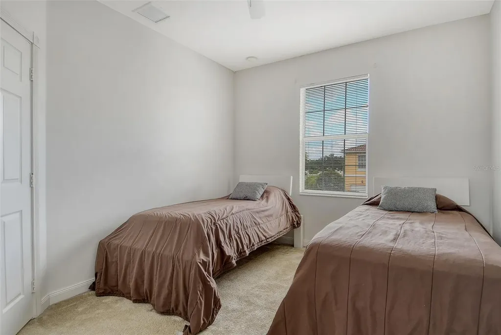 1400 Burgos Drive Sarasota FL 34238