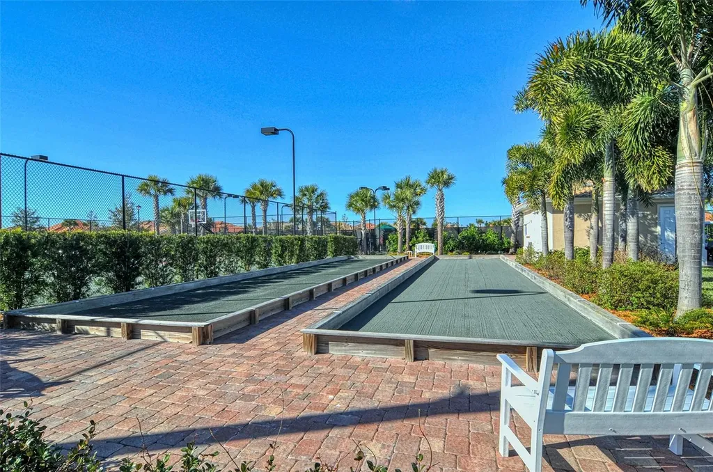 1400 Burgos Drive Sarasota FL 34238