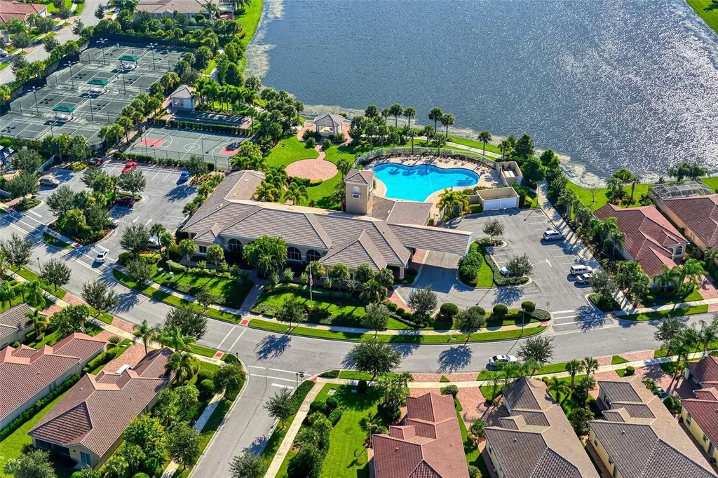 1400 Burgos Drive Sarasota FL 34238