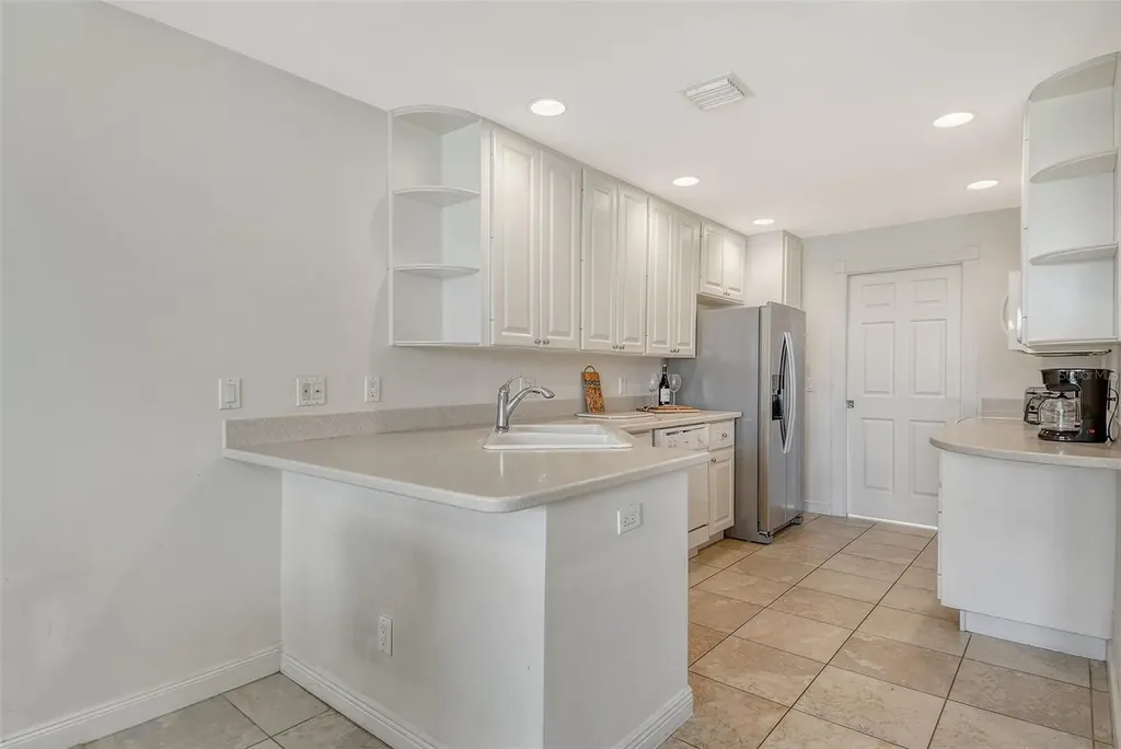 1400 Burgos Drive Sarasota FL 34238