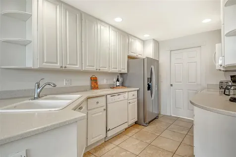 1400 Burgos Drive Sarasota FL 34238