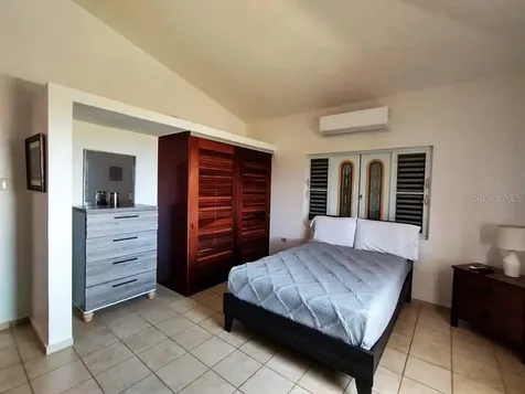 441 Solar Vieques PR 00765