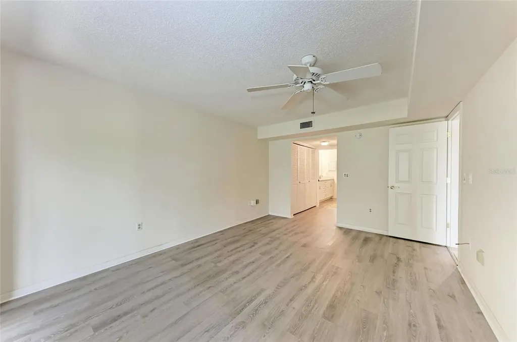 5362 Huntingwood Court Sarasota FL 34235