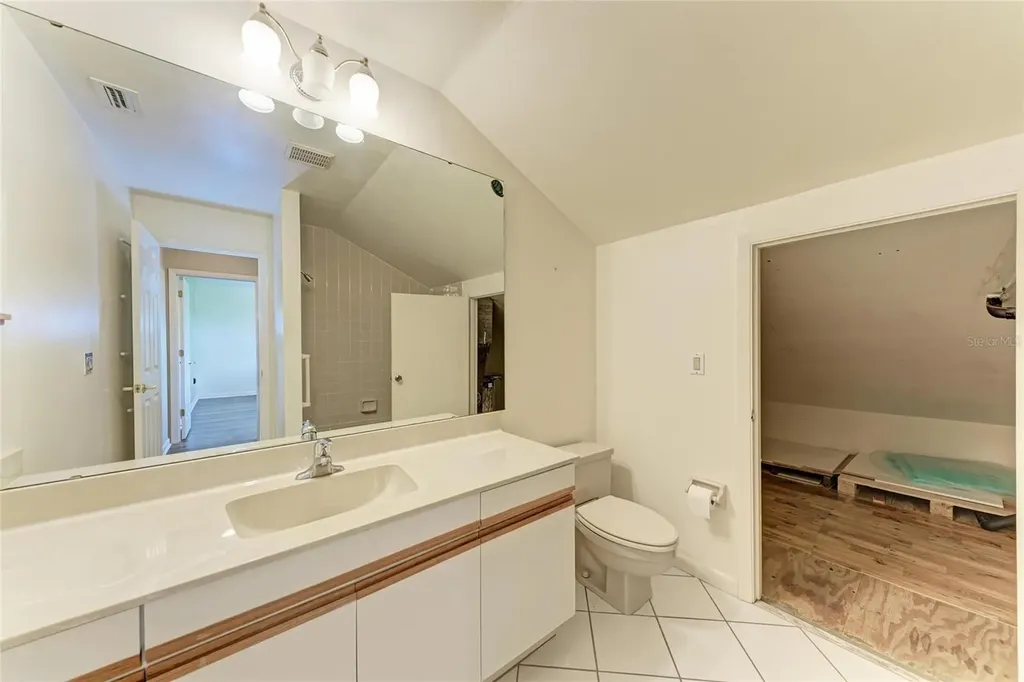 5362 Huntingwood Court Sarasota FL 34235