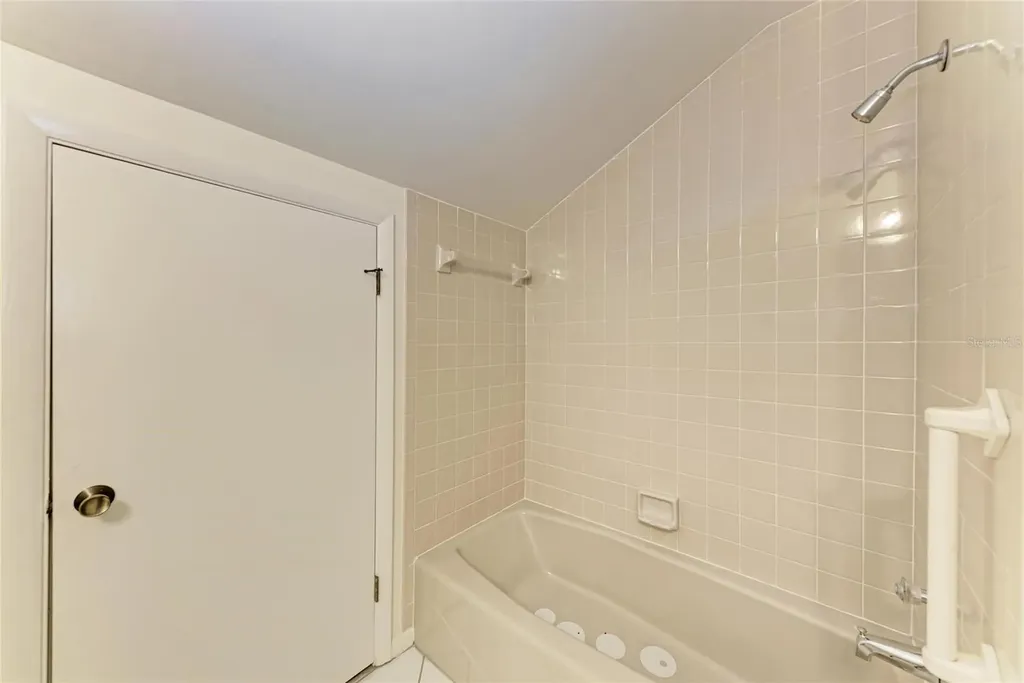 5362 Huntingwood Court Sarasota FL 34235