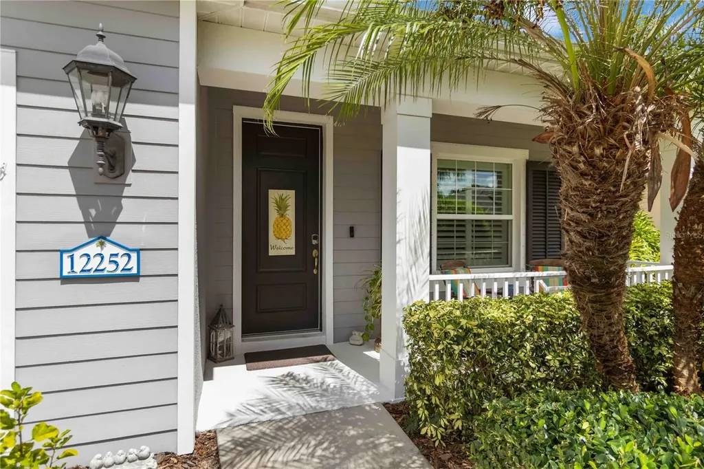 12252 Stuart Drive Venice FL 34293