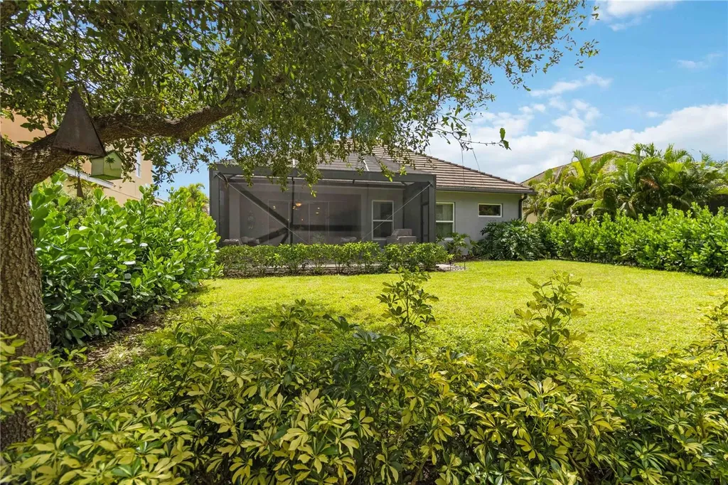 12252 Stuart Drive Venice FL 34293