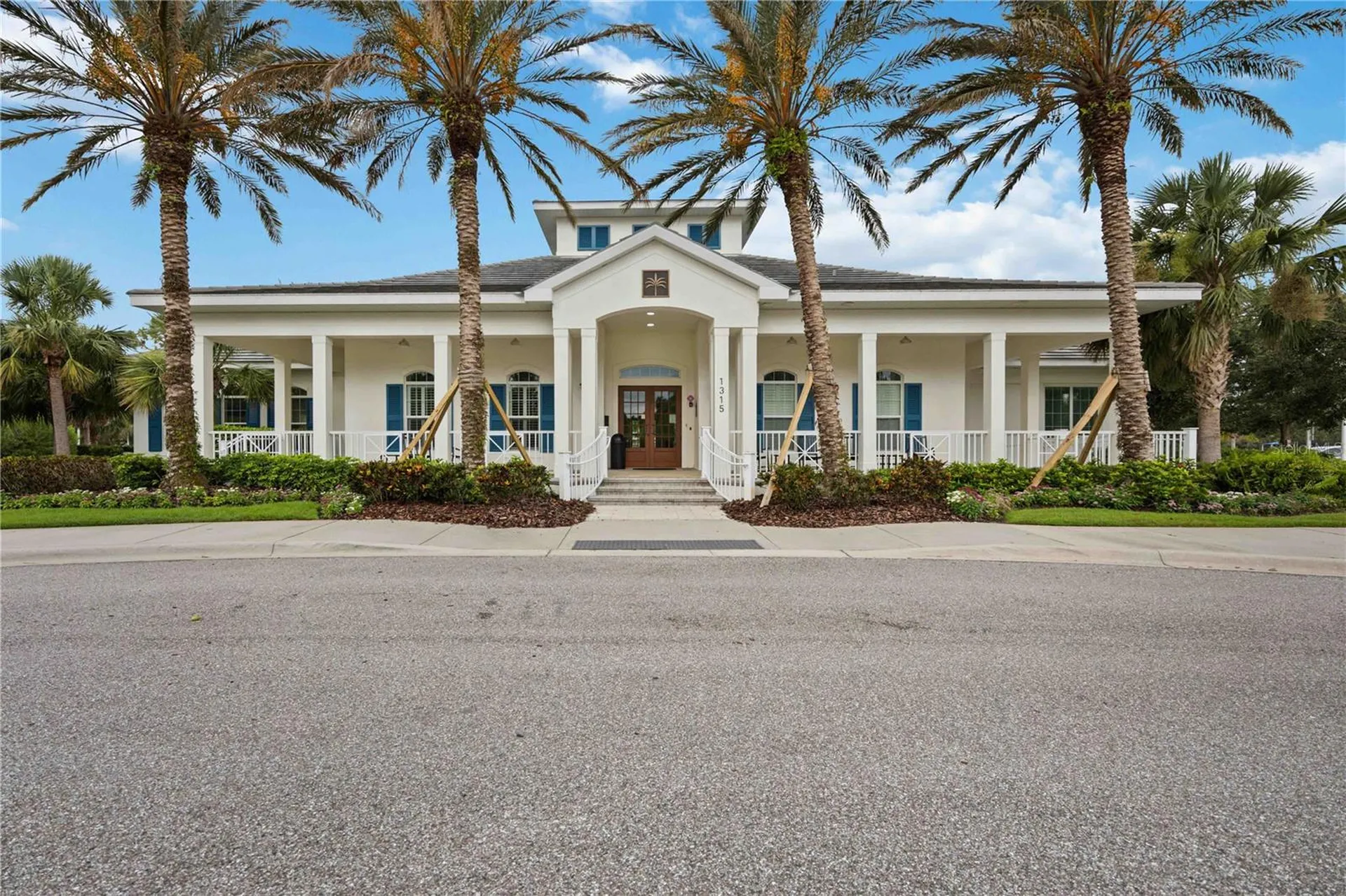 12252 Stuart Drive Venice FL 34293