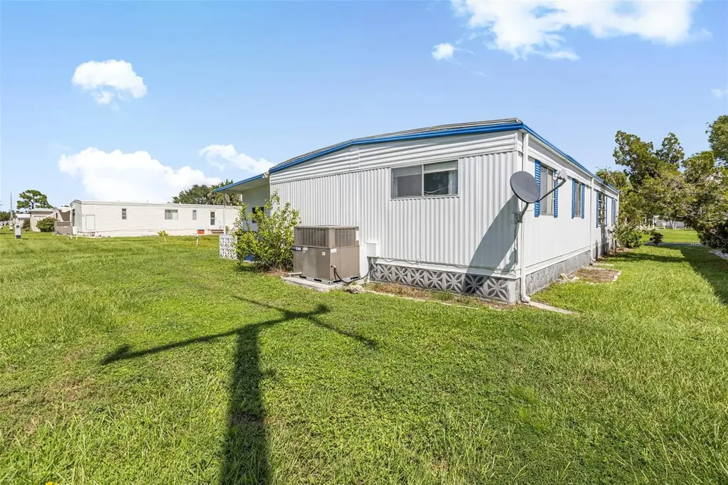 212 La Costa North Port FL 34287