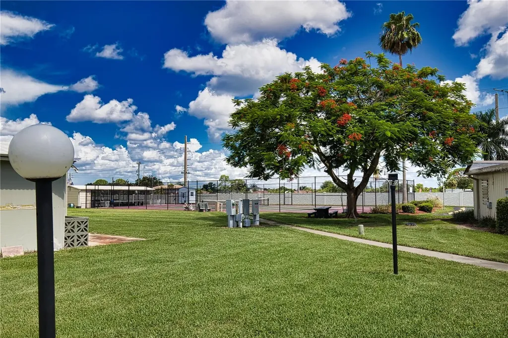 212 La Costa North Port FL 34287