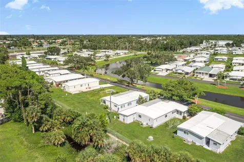 212 La Costa North Port FL 34287