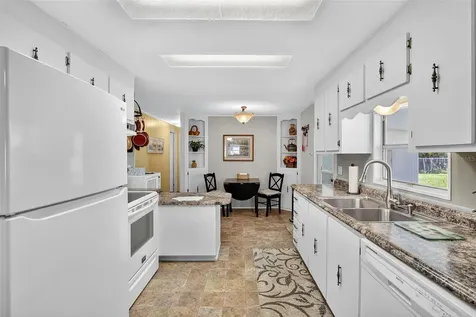 212 La Costa North Port FL 34287