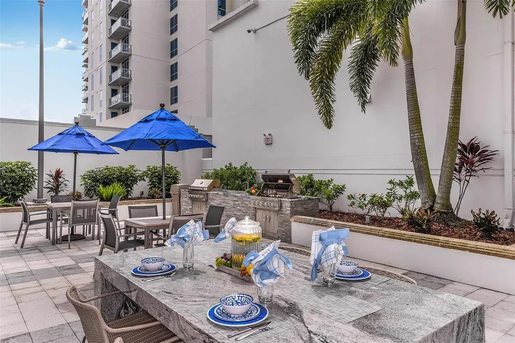 415-1 E Pine Street Orlando FL 32801