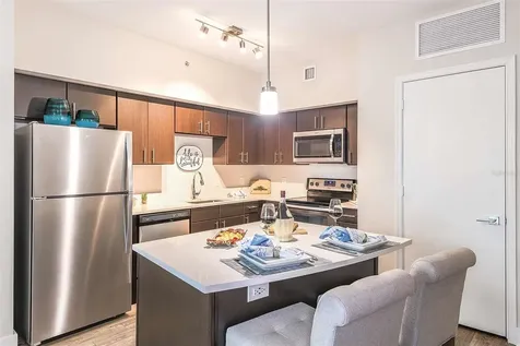 415-1 E Pine Street Orlando FL 32801