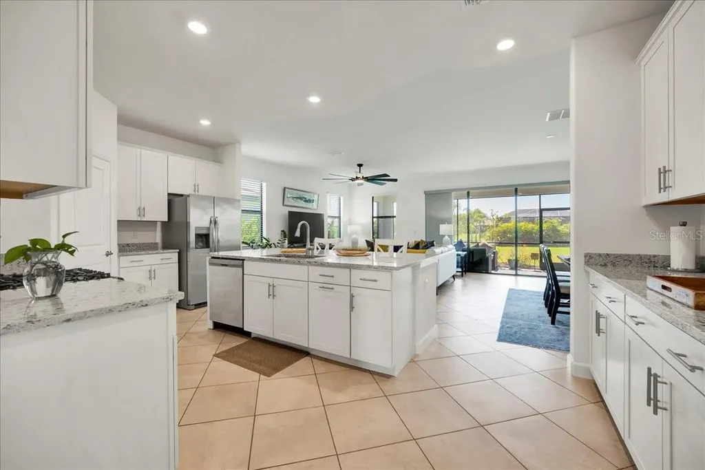 5161 Coral Reef Way Bradenton FL 34211