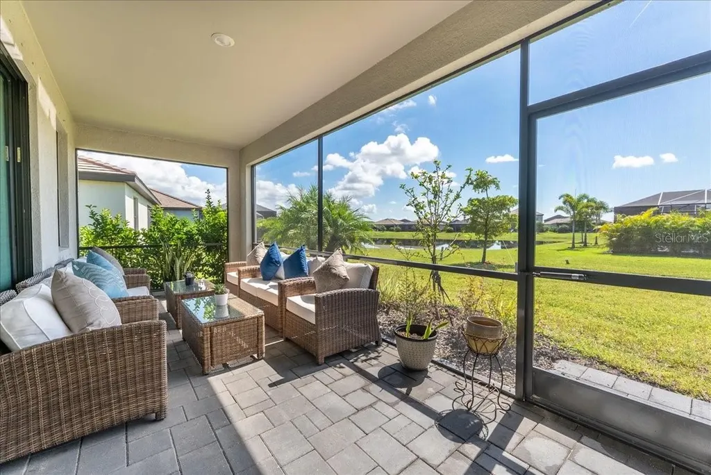 5161 Coral Reef Way Bradenton FL 34211