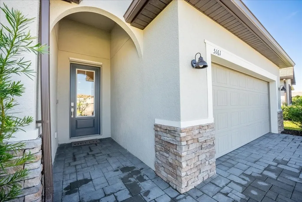 5161 Coral Reef Way Bradenton FL 34211