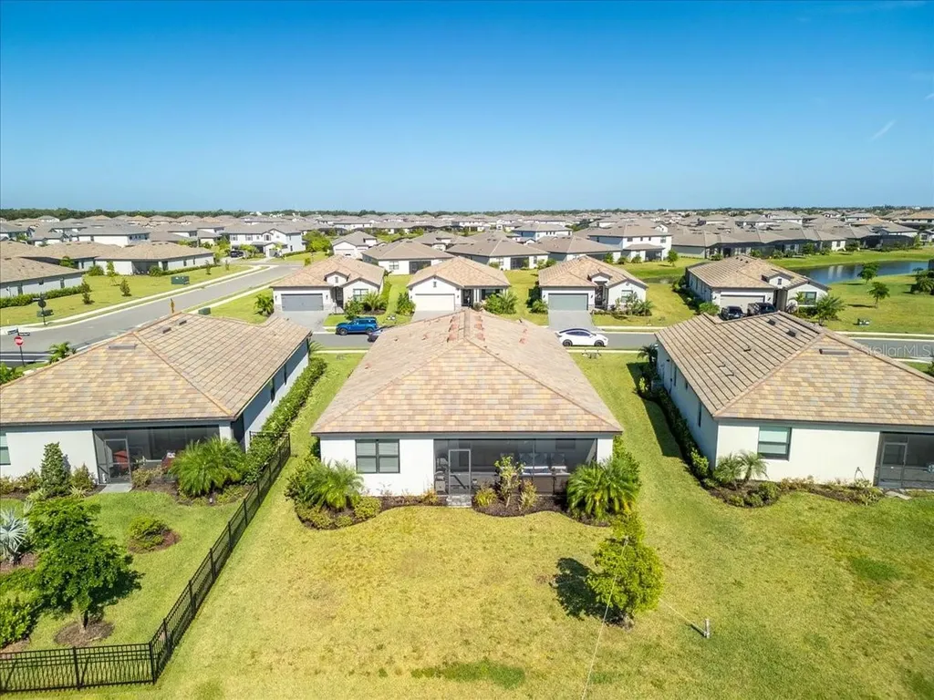 5161 Coral Reef Way Bradenton FL 34211