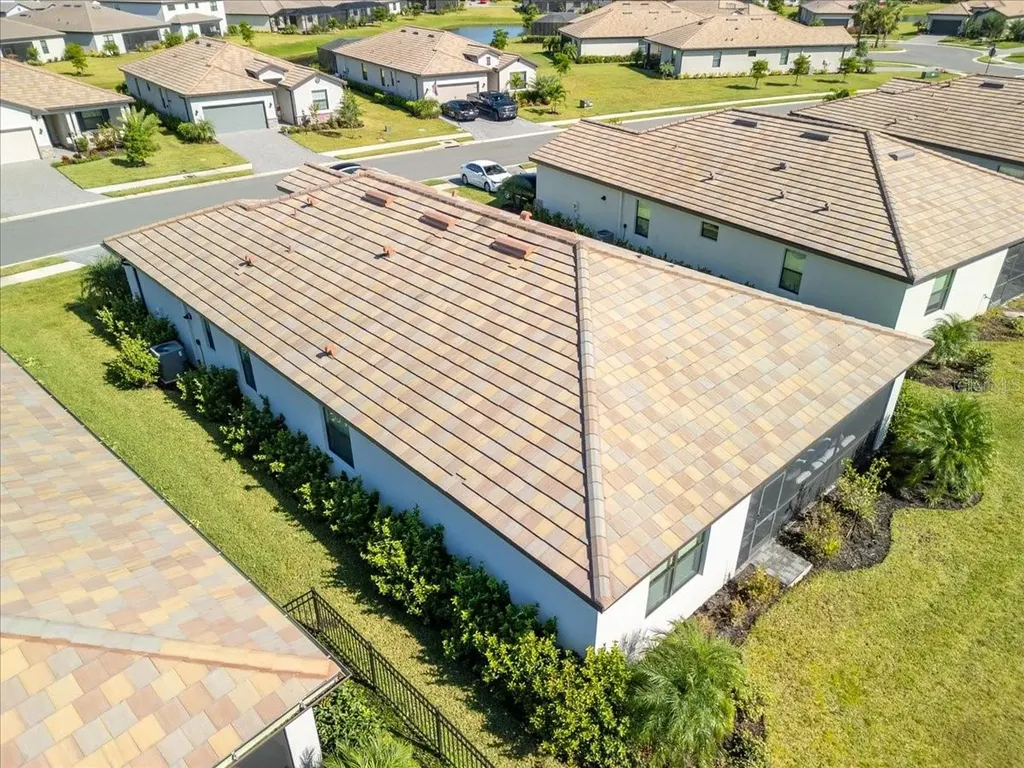 5161 Coral Reef Way Bradenton FL 34211