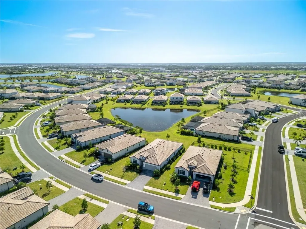 5161 Coral Reef Way Bradenton FL 34211