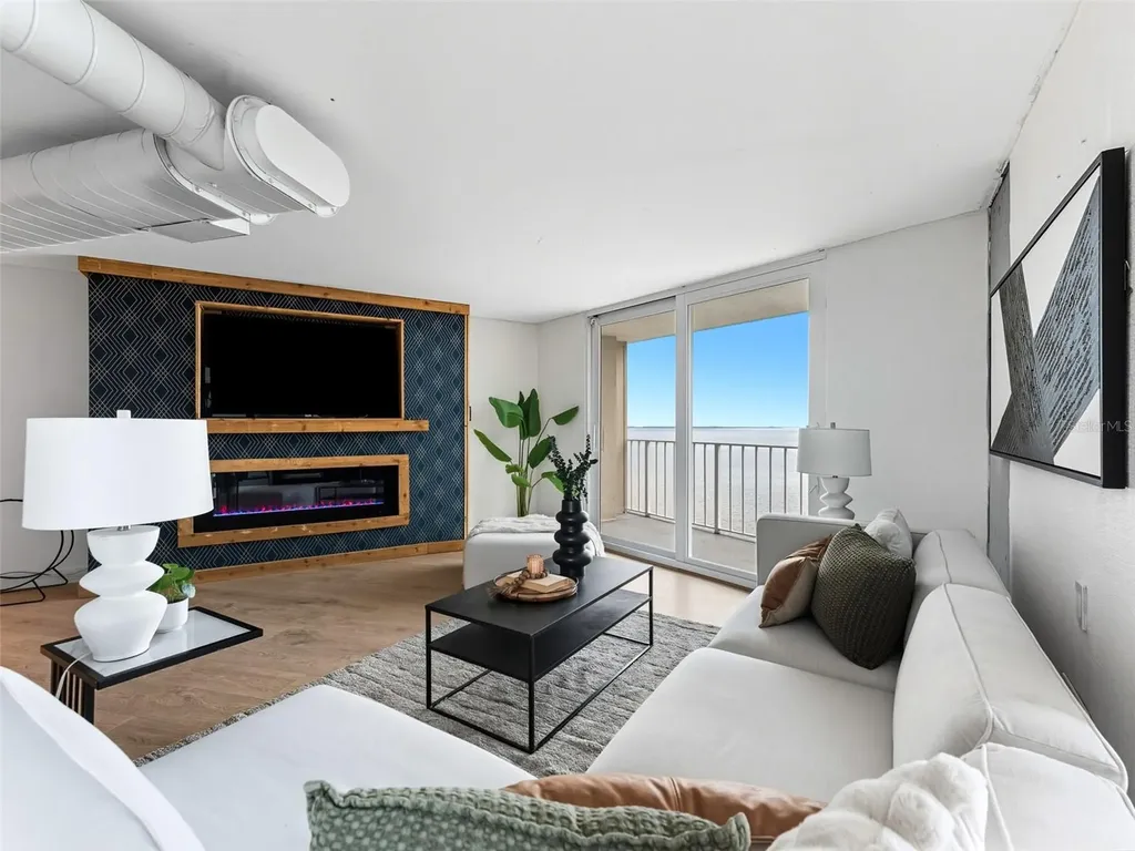 2611 Bayshore Boulevard Tampa FL 33629