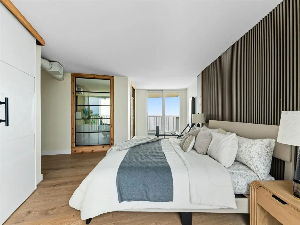 2611 Bayshore Boulevard Tampa FL 33629