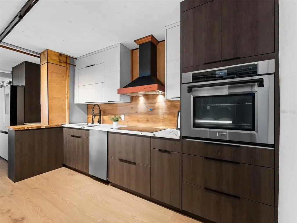 2611 Bayshore Boulevard Tampa FL 33629