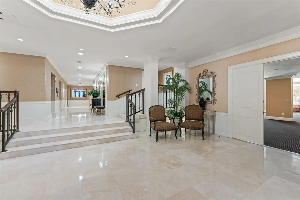 2611 Bayshore Boulevard Tampa FL 33629