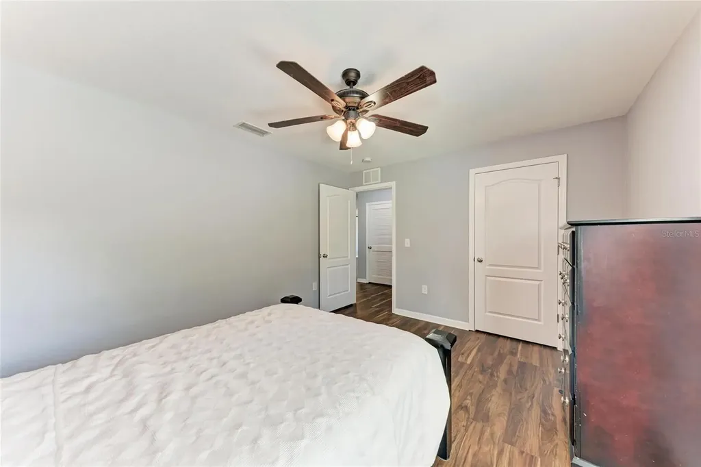 5809 71st Street E Palmetto FL 34221