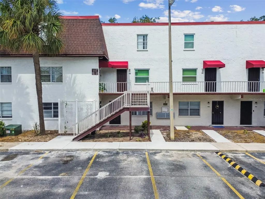 9115 Tudor Drive Tampa FL 33615